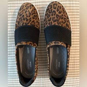 Clark’s Paulette Wes Leopard Print slip on sneaker. Size 10.